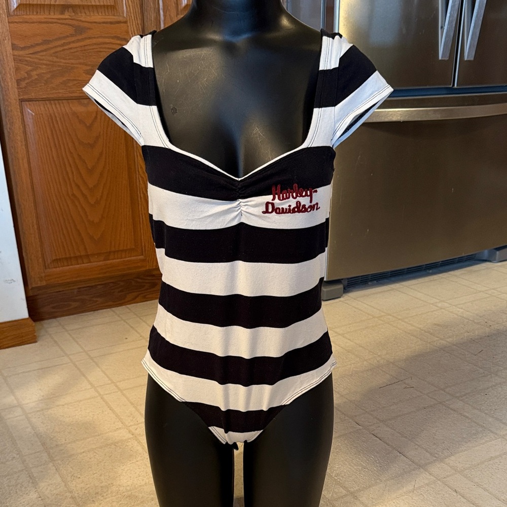 Harley Davidson women’s embroidered  striped bodysuit. Size Medium